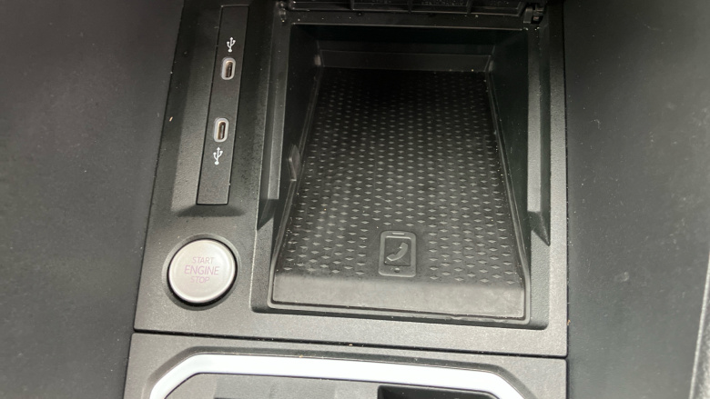 Ford Transit Connect 240 L2 Diesel 2.0 EcoBlue 122ps Limited Van Auto